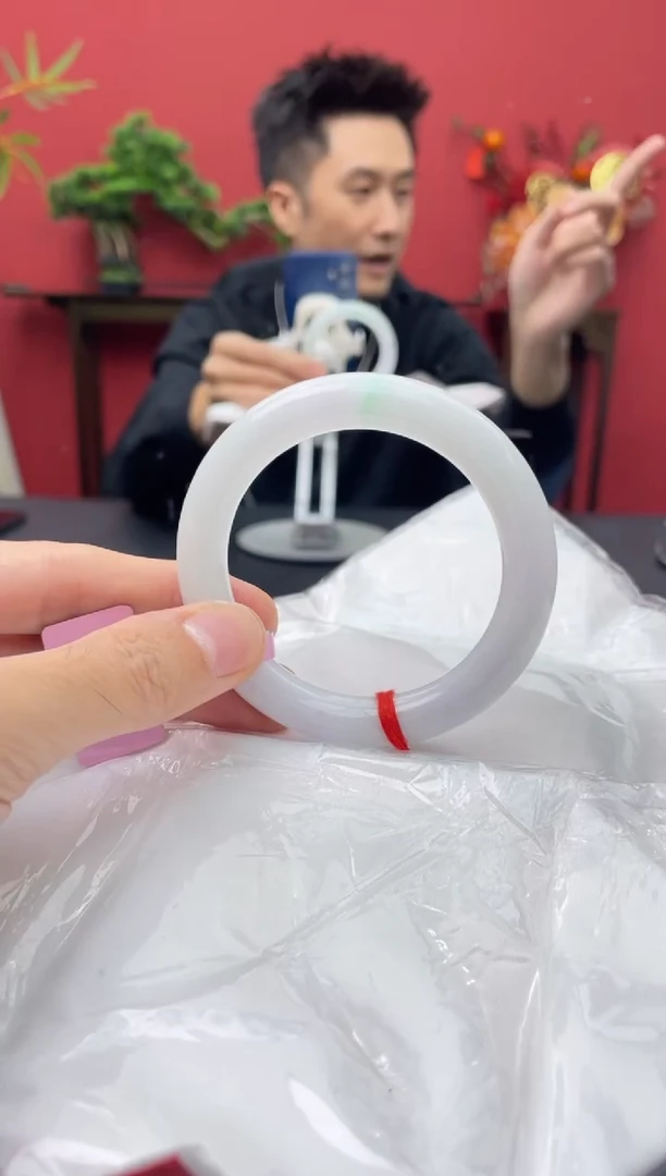 未镶嵌手镯翡翠8