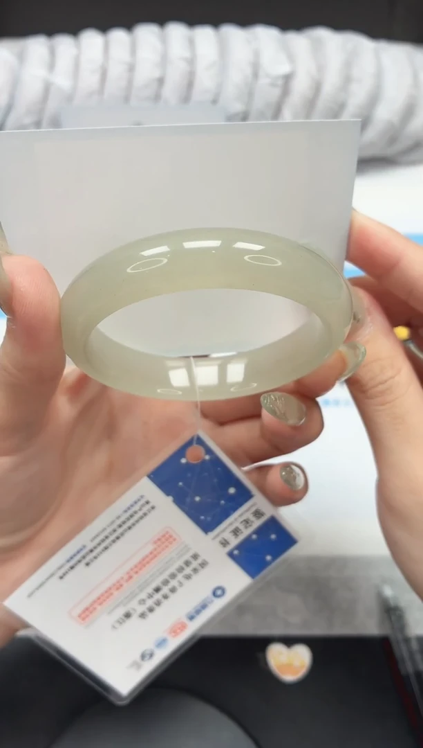 石英质玉手镯未镶嵌258/东陵54.4