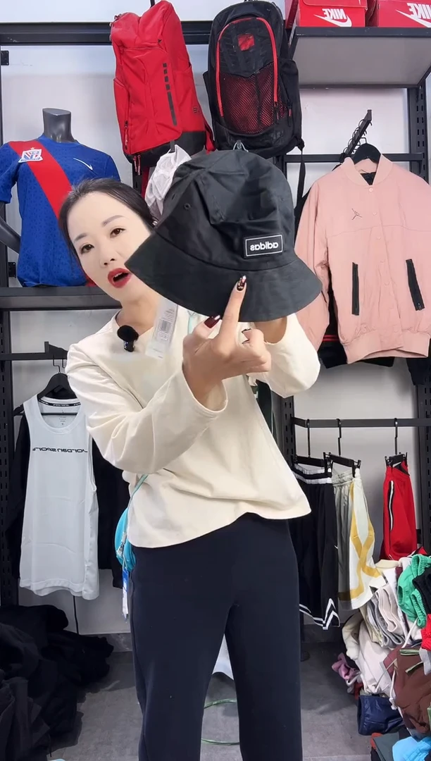 439闪购编码  阿迪运动卫衣裤以直播间过款为准 尺码.