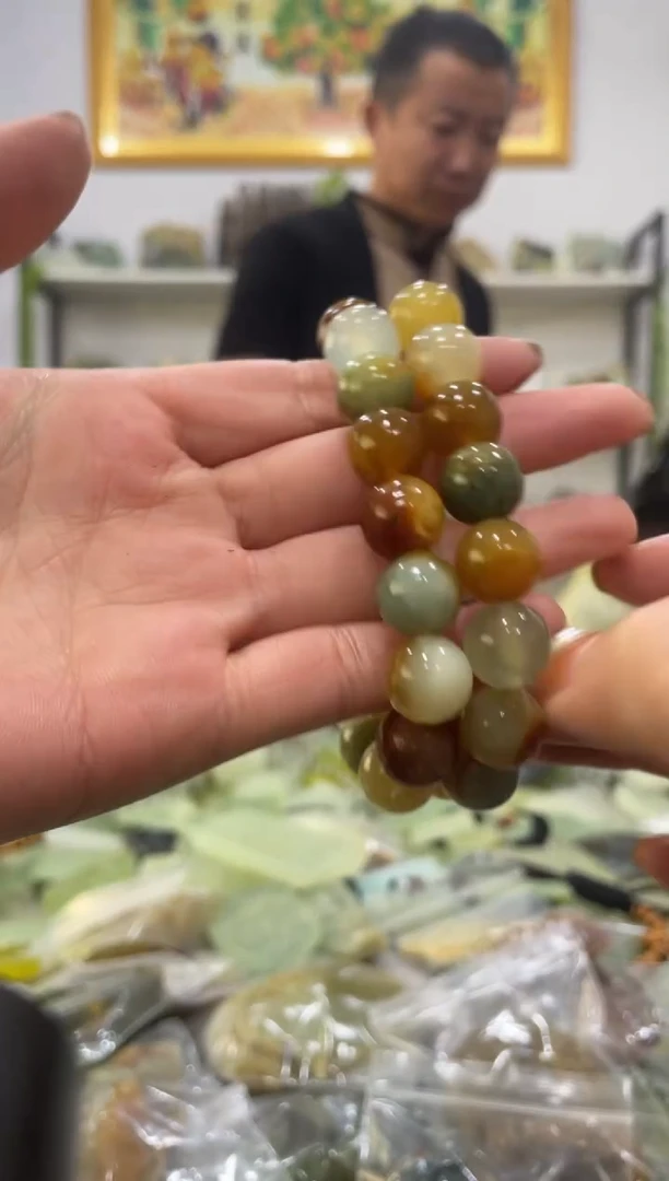 【闪购商品】岫玉手串未镶嵌多样性发货其中发一件