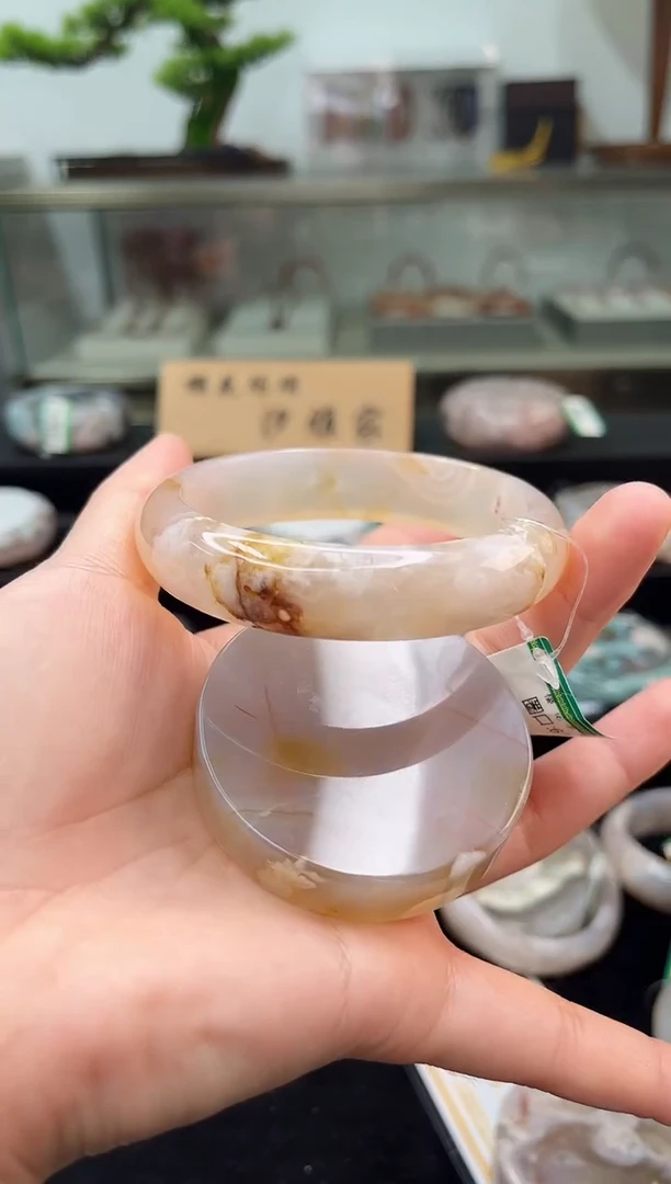 未镶嵌手镯石英质玉61圈口（赠品镯心）13889110