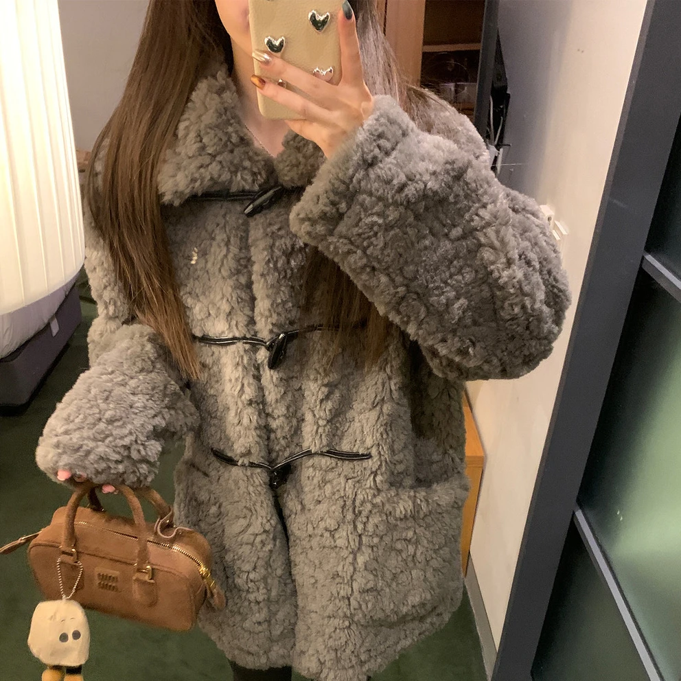 韩系翻领牛角扣毛毛外套2025年新款宽松环保草草百搭休闲女款大衣