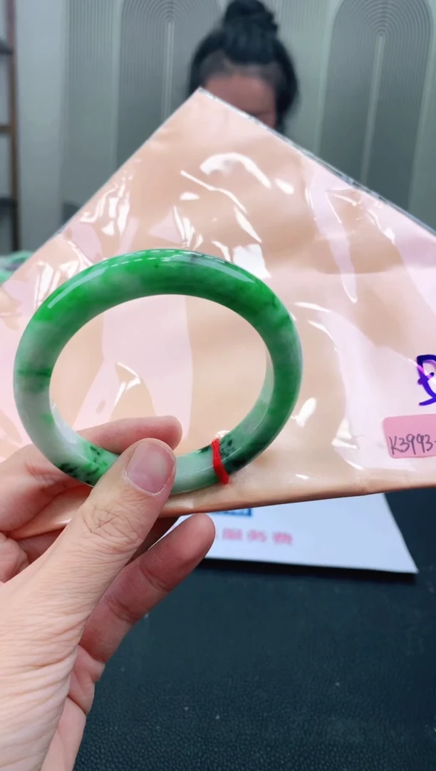 未镶嵌手镯翡翠57