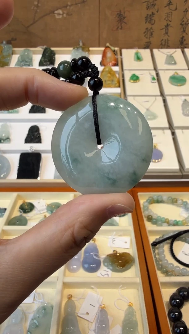 翡翠挂件未镶嵌A货翡翠多样性孤品