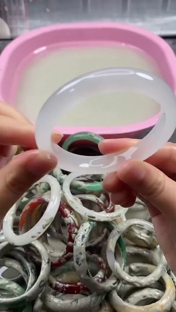 未镶嵌手镯石英质玉7