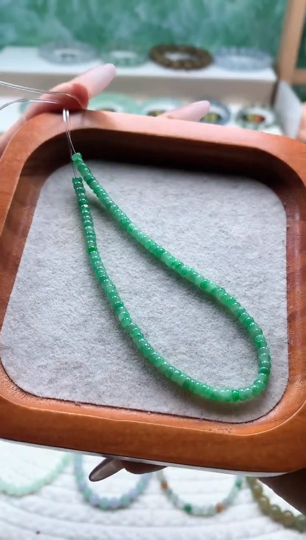 未镶嵌手链翡翠3.0