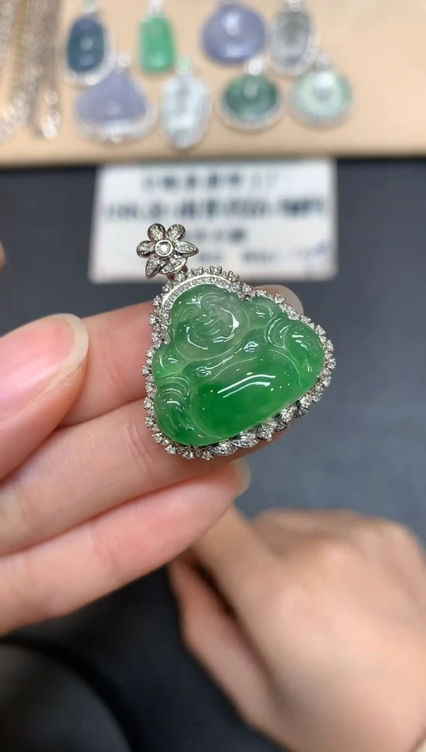 【闪购商品】翡翠吊坠(不含链)18K金镶嵌佛公【无服务费