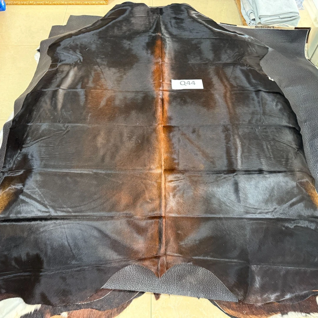 【牛皮世家】Q44 250*220cm进口轻奢牛皮地毯