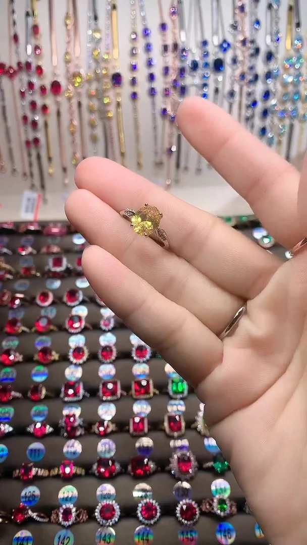 【闪购商品】水晶戒指银S925镶嵌银色8.10