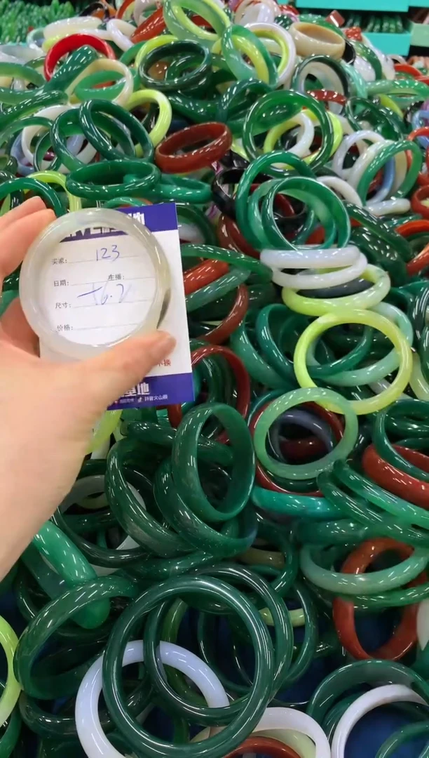 手镯玛瑙/玉髓未镶嵌123