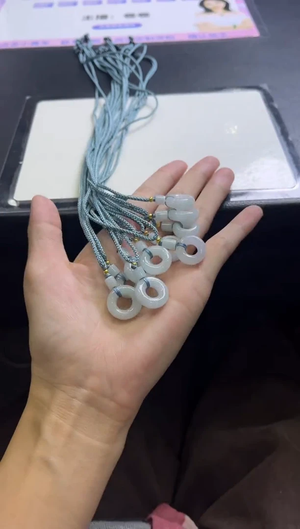 颈饰未镶嵌翡翠B2 /多样性发一件/配绳子