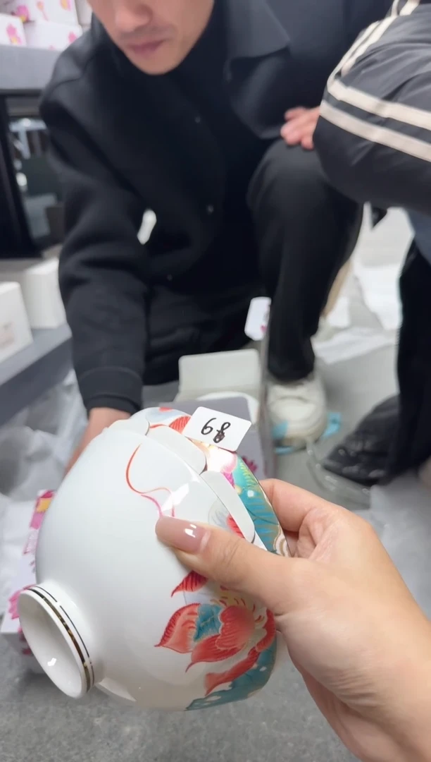 【闪购商品】小乔甄宝阁新年惊喜68