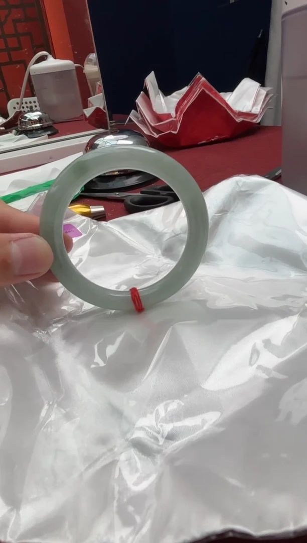 未镶嵌手镯（圆镯）翡翠翡翠手镯11