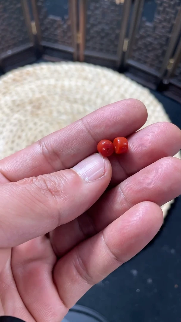 未镶嵌隔珠南红玛瑙隔珠一对7mm