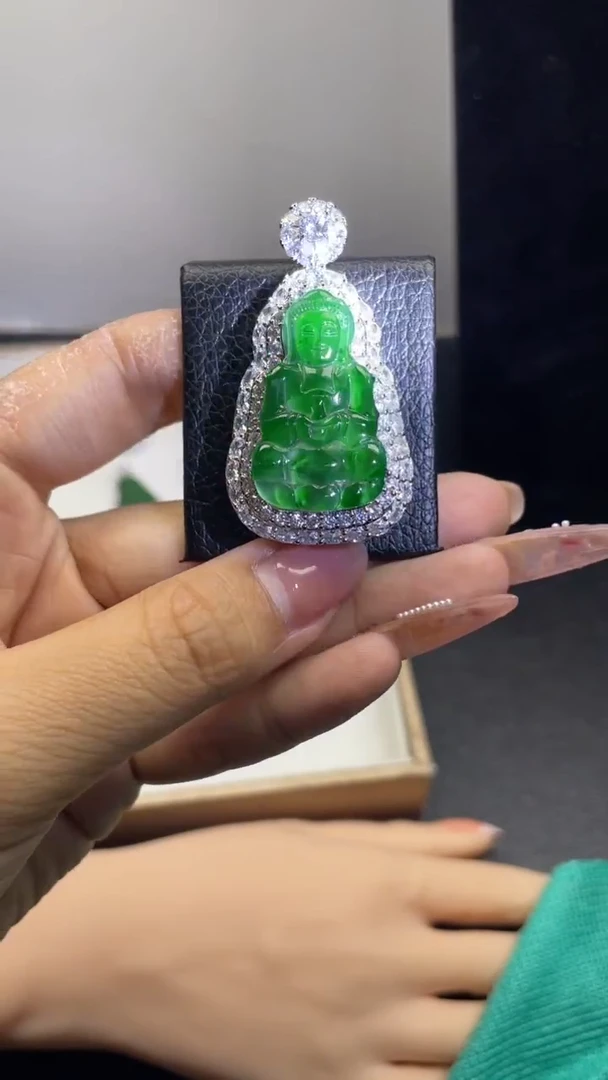 颈饰未镶嵌翡翠10