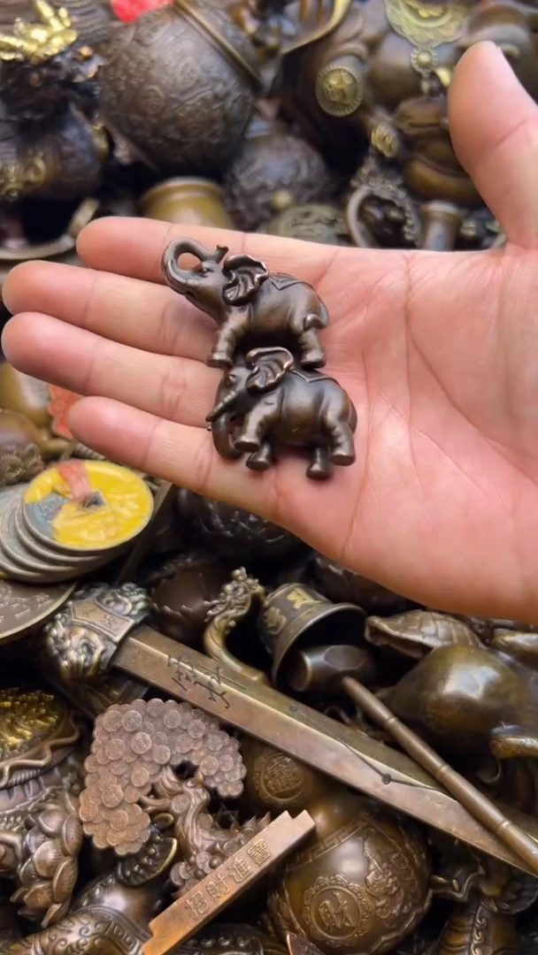 精美铜器，点击下单