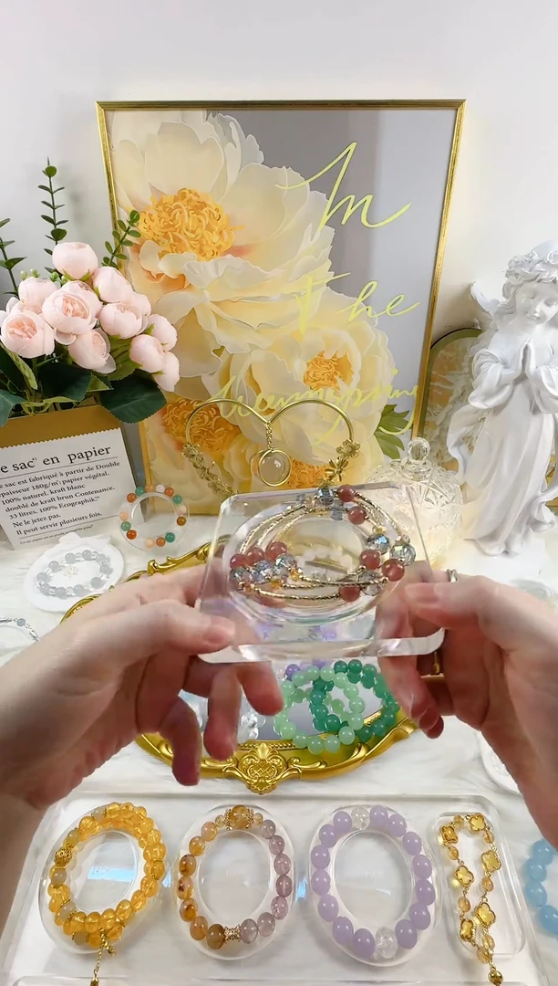 琉璃水晶草莓晶多圈手串