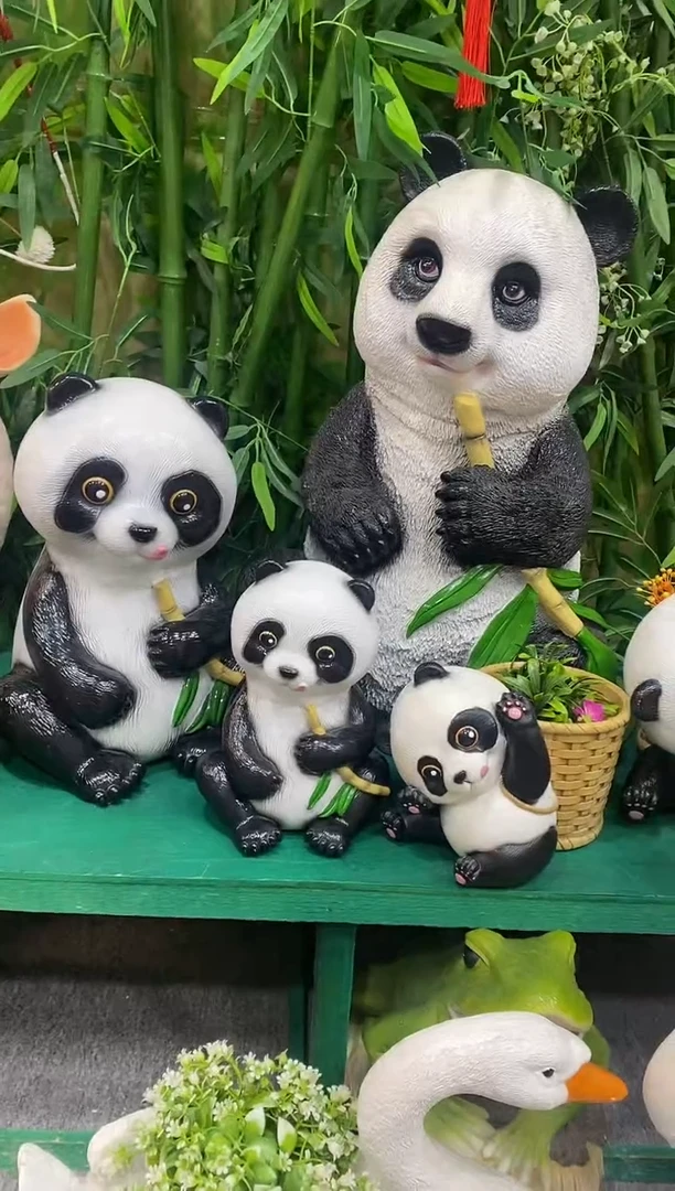 树脂熊猫摆件户外花园