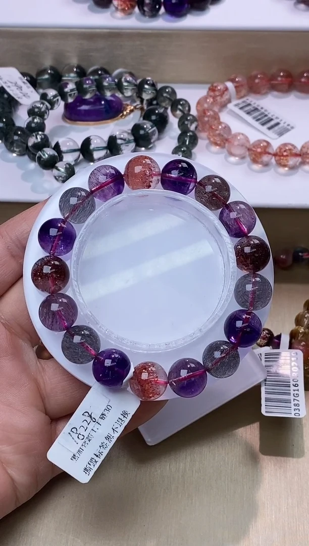 【闪购商品】水晶手链未镶嵌黑加仑超七1m+