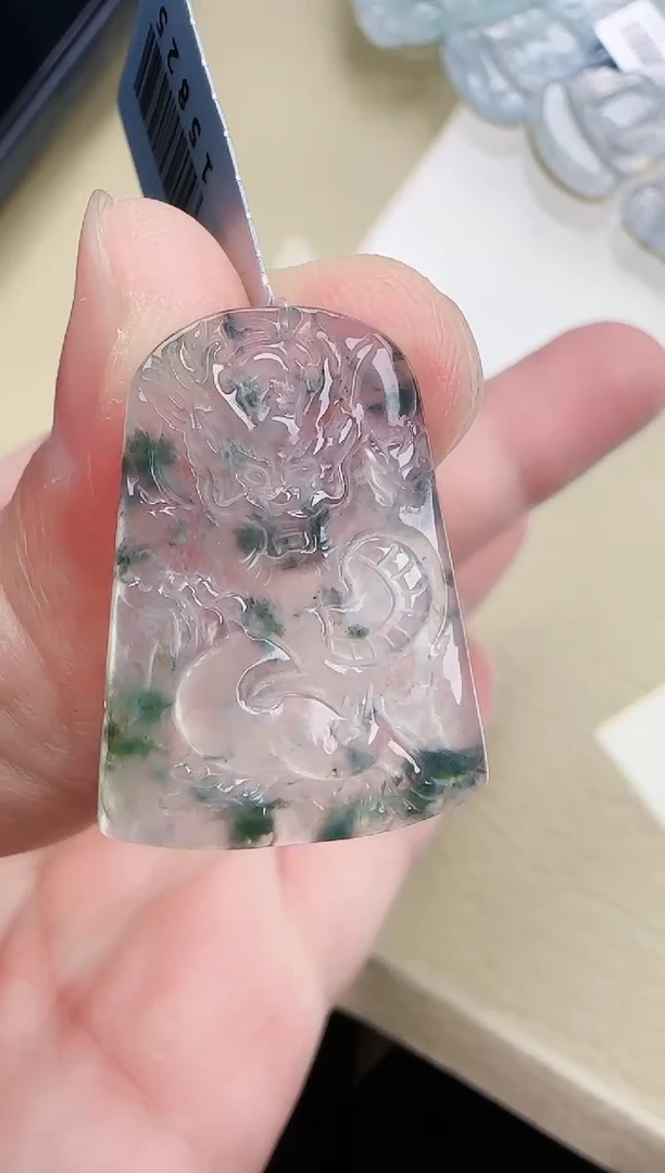 颈饰未镶嵌翡翠缅甸翡翠a货