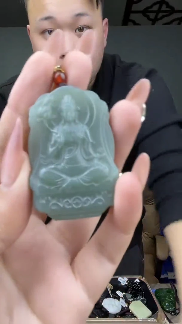 颈饰未镶嵌和田玉1拍一发一，多样性发货！