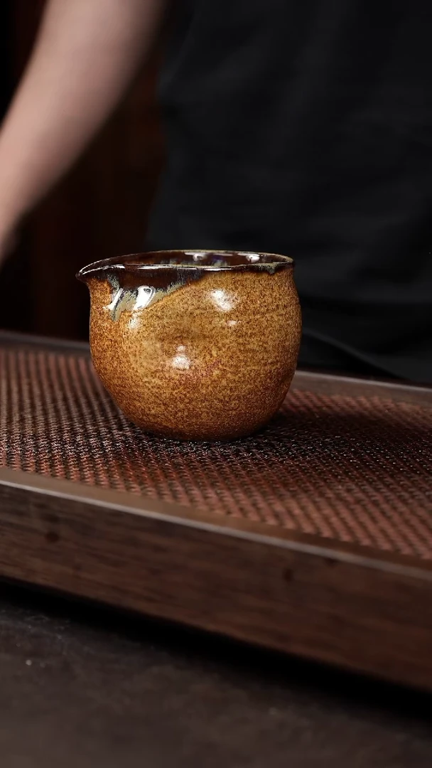 茶壶紫砂均陶大拇指公道