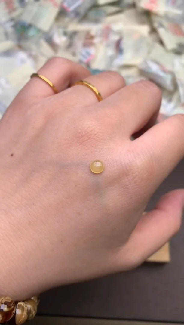 翡翠挂件未镶嵌—