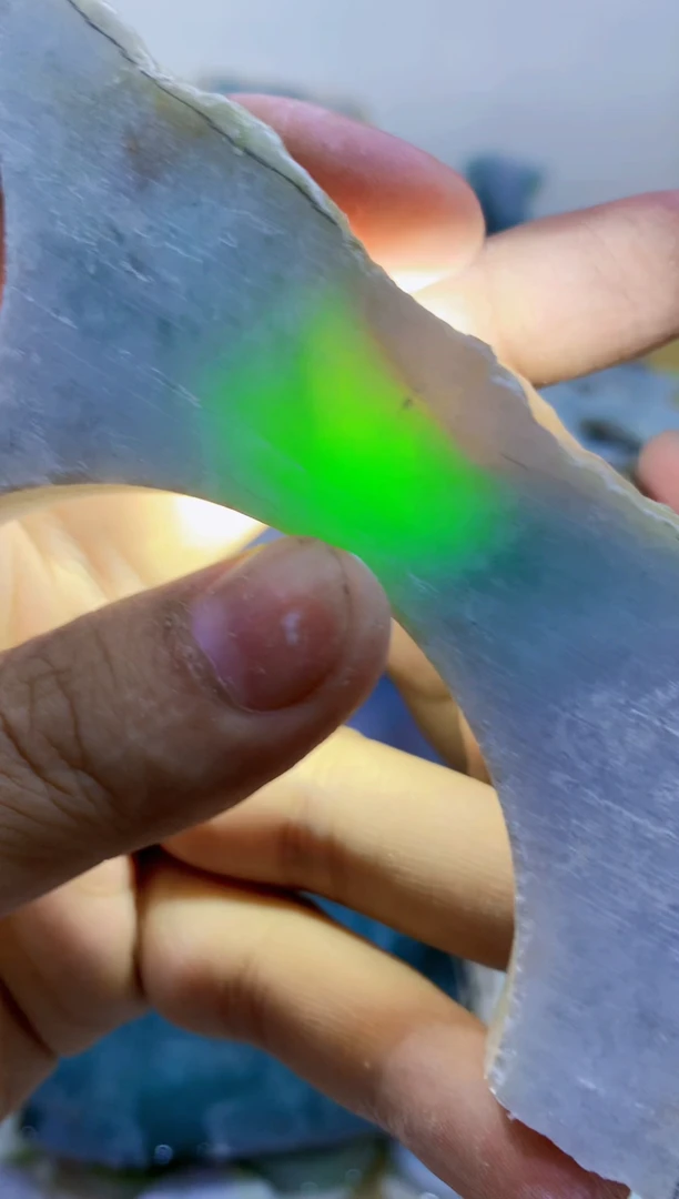 翡翠裸石0蒙0翡翠珠宝125