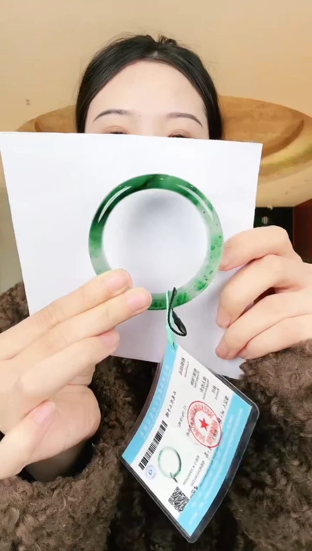 未镶嵌手镯石英质玉石英质玉（非洲翠）