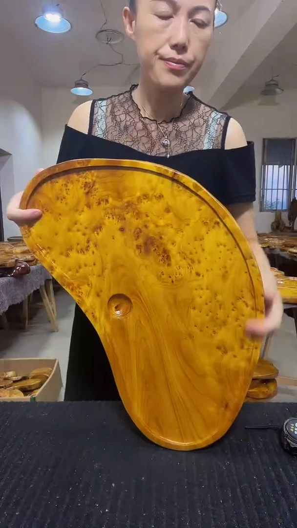 香杉木香山枯木香山