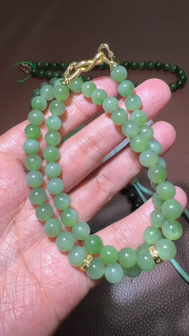 未镶嵌和田玉挂件和田玉