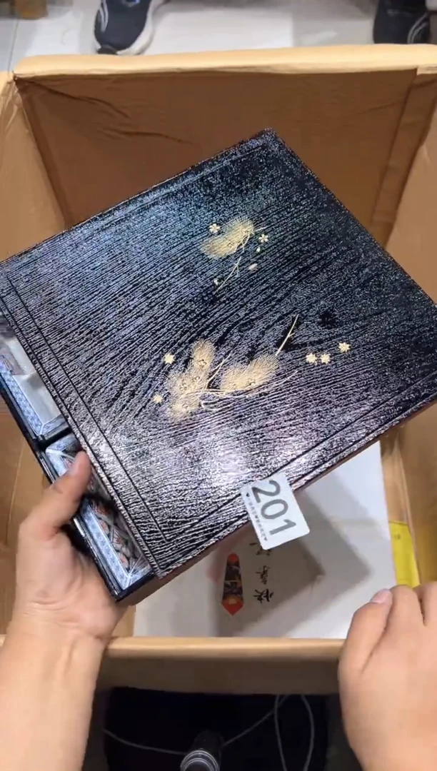 瓷片隐***膀201...........