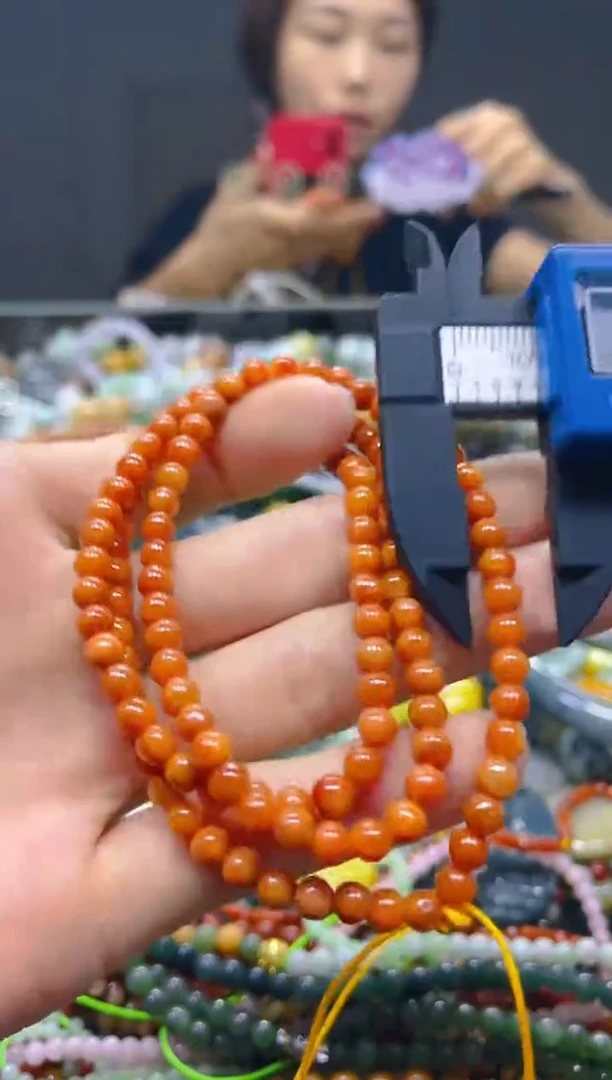 颈饰未镶嵌翡翠16.9MM/L/翡翠A货，一件也是批发价