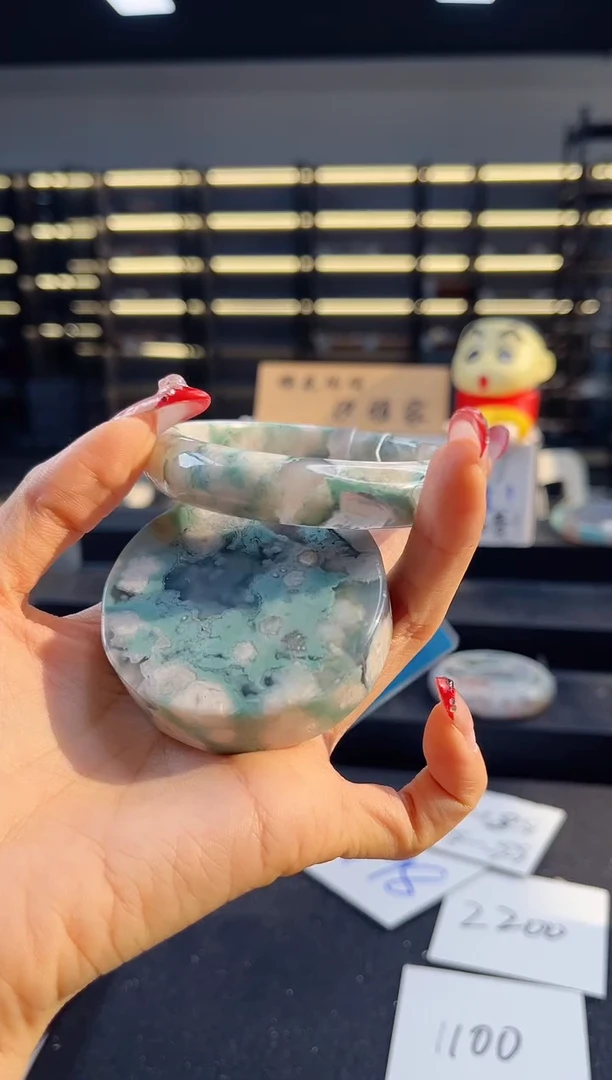 未镶嵌手镯石英质玉圈口 （不退不换）