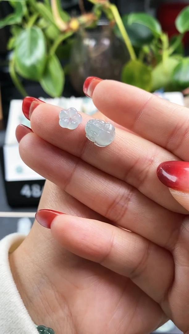 【闪购商品】翡翠戒指未镶嵌貔貅 小花