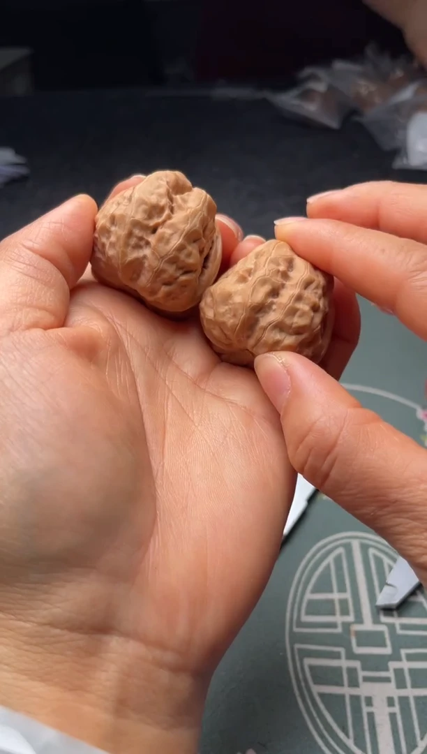 把件文玩核桃w126  蛤蟆头 36尺