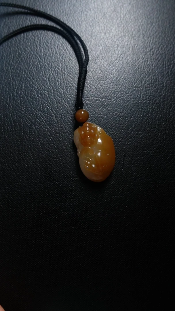 颈饰未镶嵌和田玉貔貅