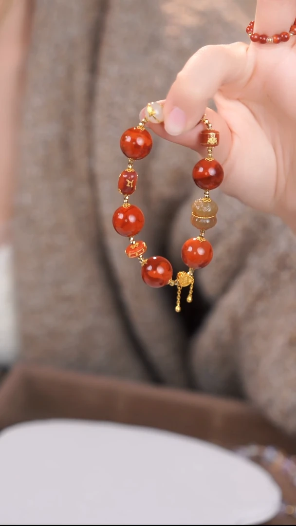 18K金镶嵌手链南红玛瑙@