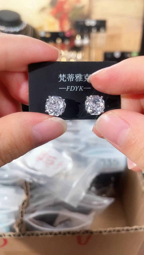 合金925银锆石梵773