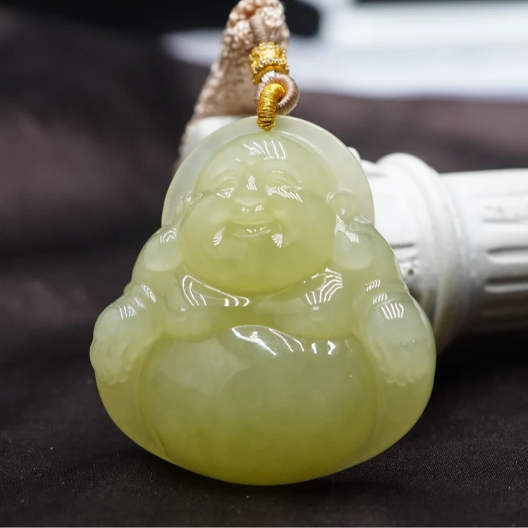 和田玉黄口佛吊坠 A7070110