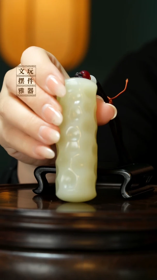 玉《千锤百炼金箍棒》手把件摆件