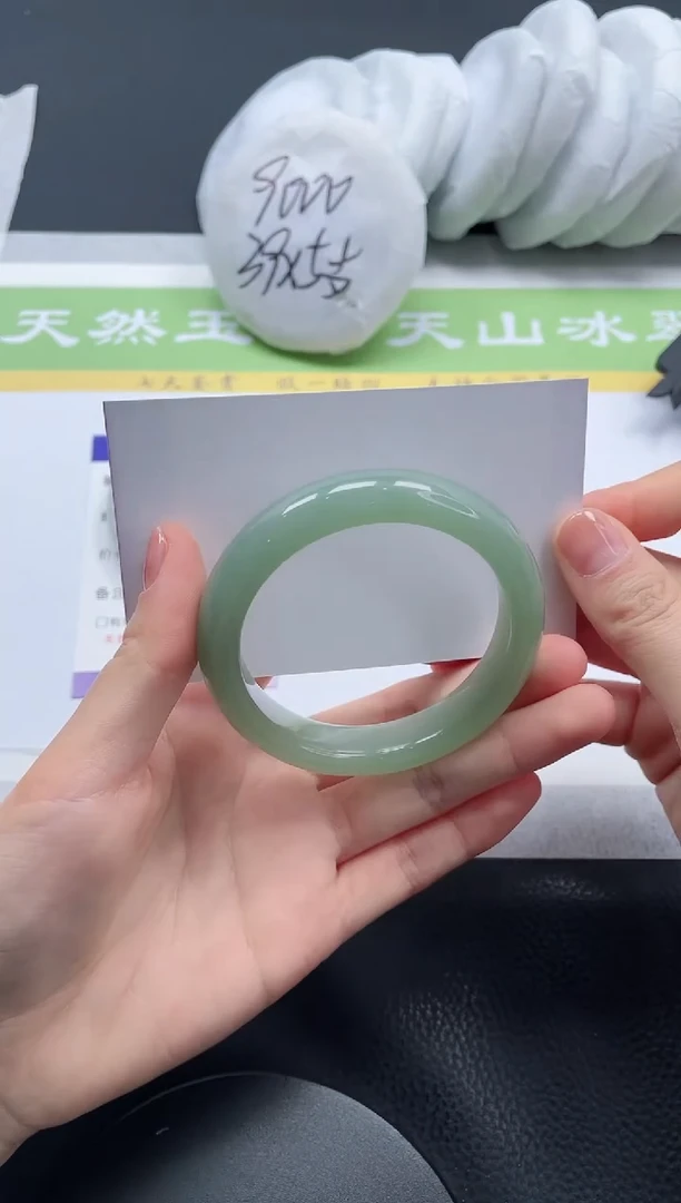 【闪购商品】石英质玉手镯未镶嵌A98-54+