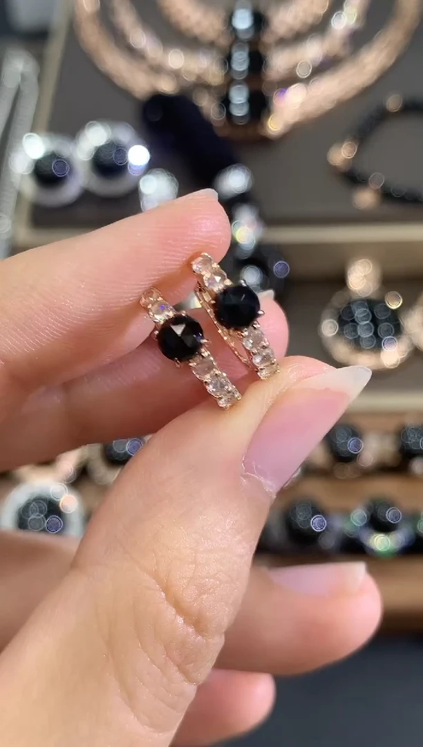 18K金镶嵌翡翠耳饰C52