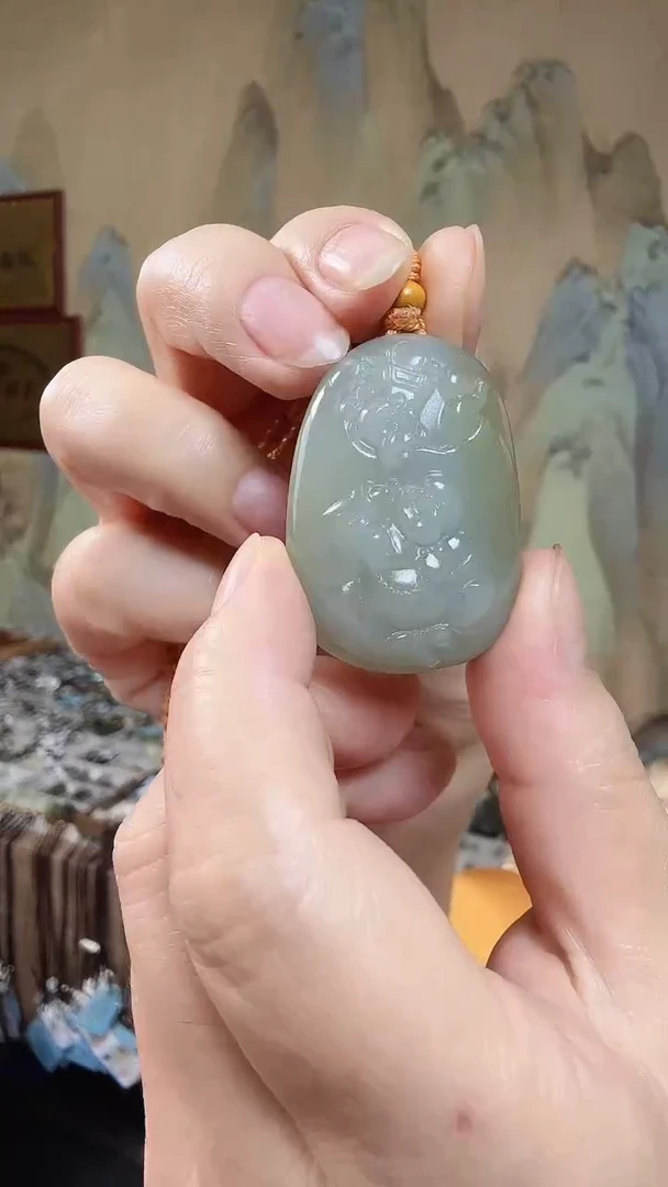 颈饰未镶嵌和田玉.