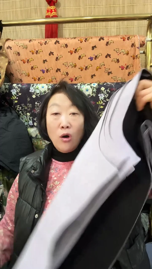 水洗羊绒黑色顺后片5片裁片
