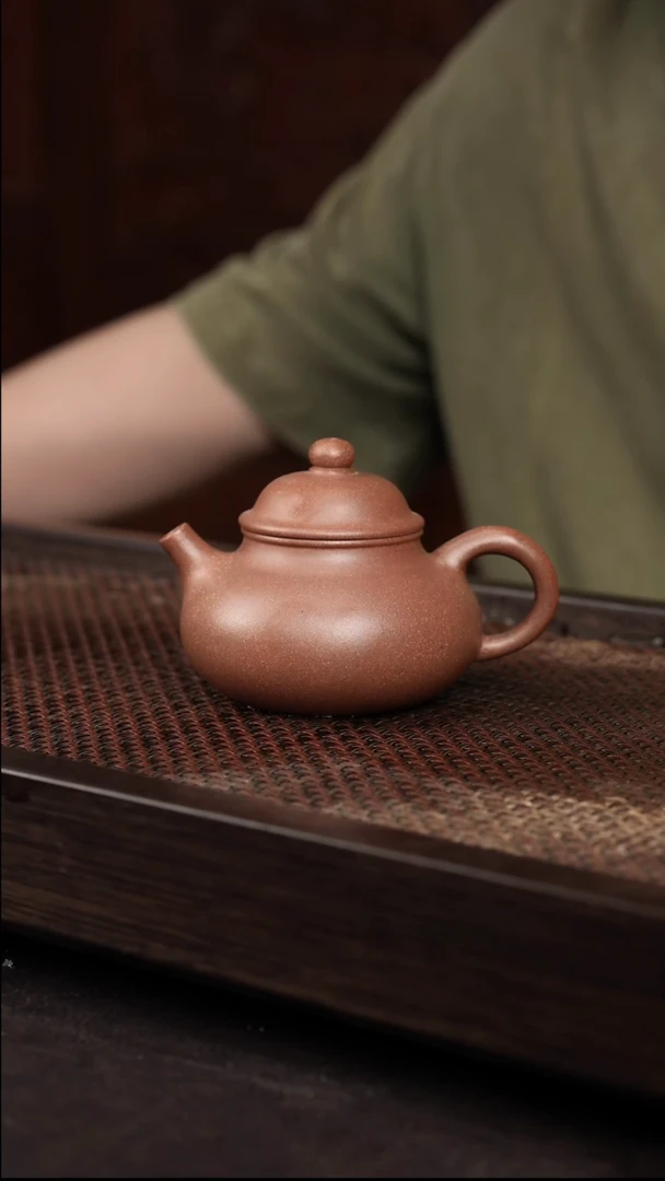 茶壶紫砂桃花泥容天