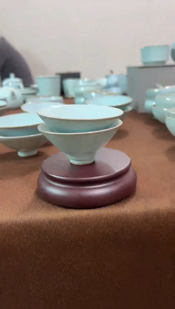福利：瑕疵原矿天青釉手工斗笠杯9.9两个