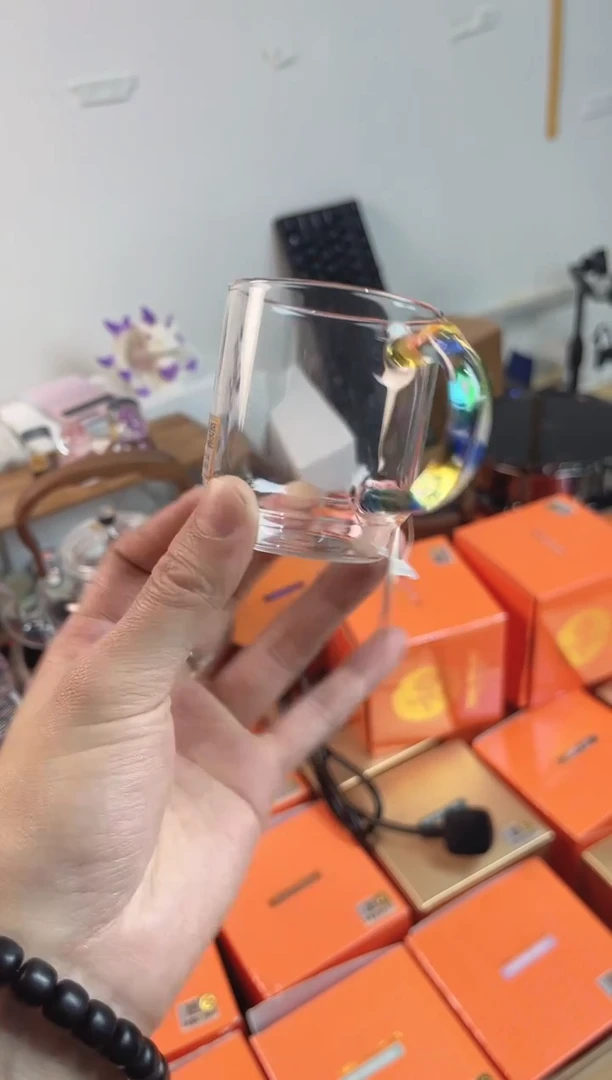 隆杯迷翠，，，，，，，，