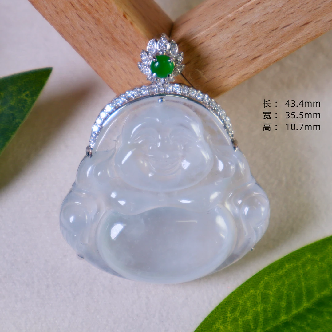 天然A货翡翠精美巧雕高冰满钻镶嵌佛公