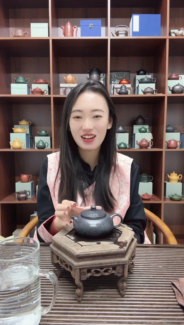 茶壶紫砂花开富贵寒江 石黄